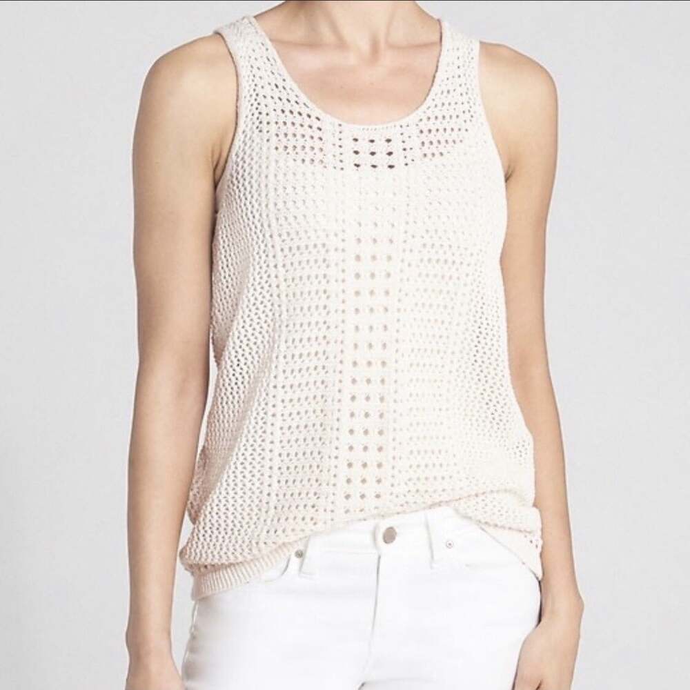 GAP Top Crochet Tank Boho Open Stitch Light Cream Thick Straps Hip Length Small